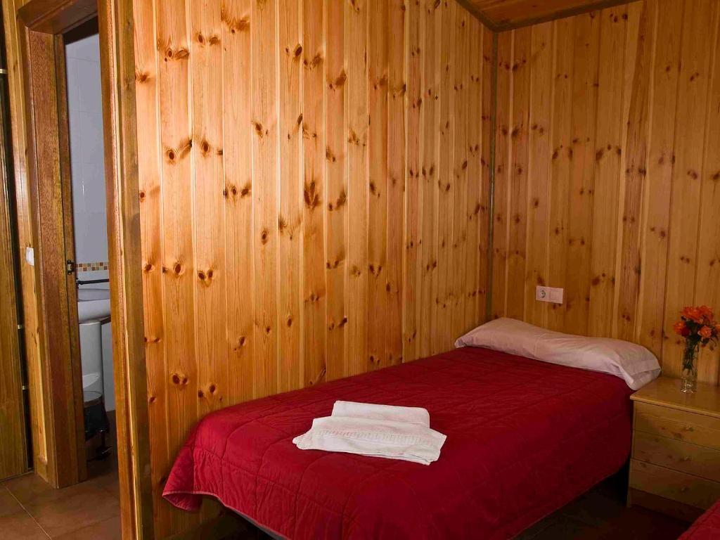 Camping Valle De Tena Sabinanigo Bilik gambar