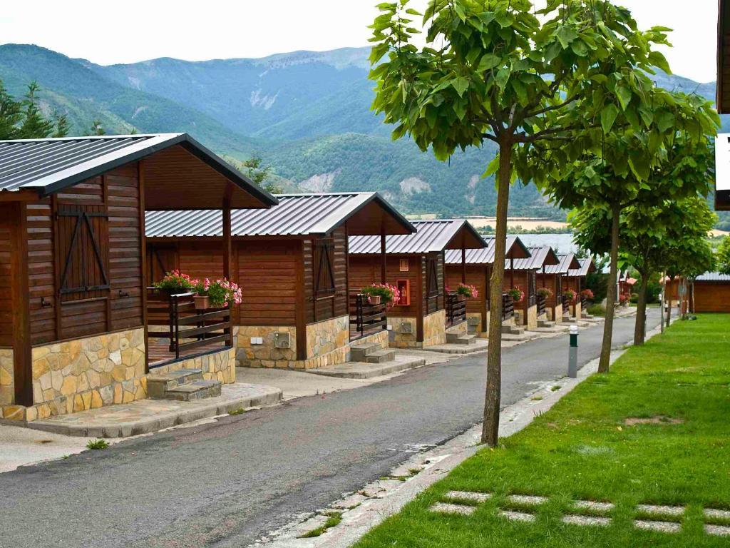 Camping Valle De Tena Sabinanigo Bilik gambar