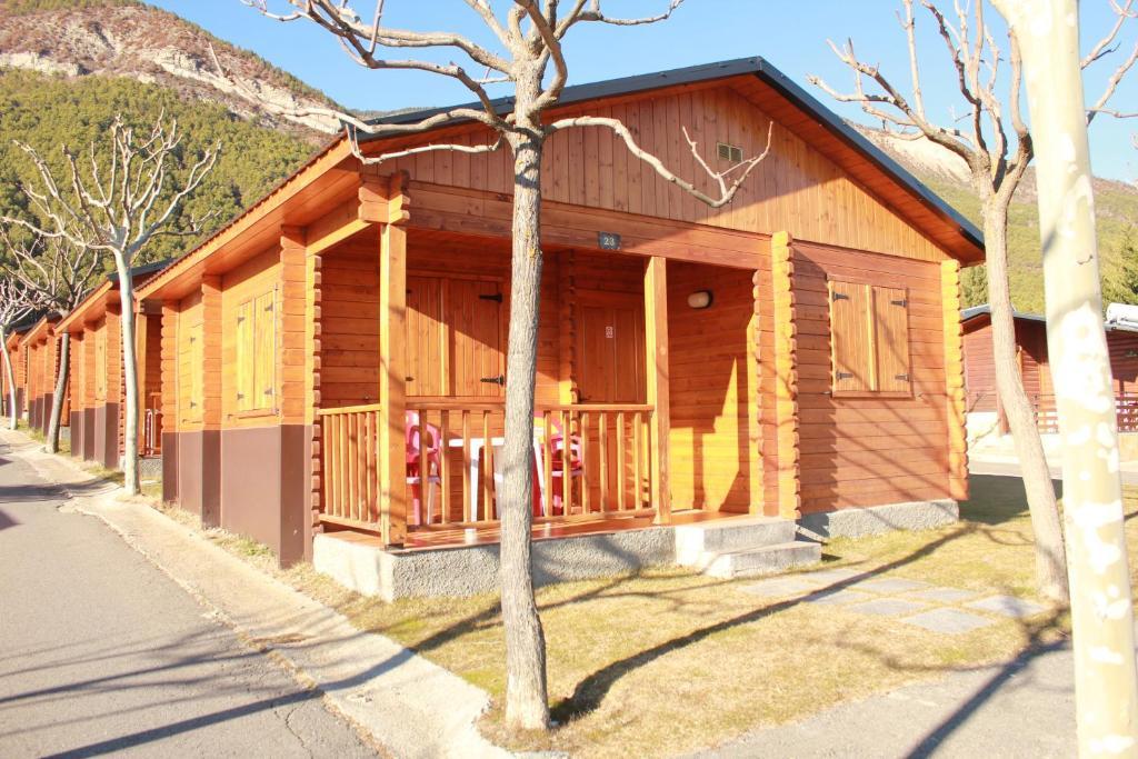 Camping Valle De Tena Sabinanigo Bilik gambar