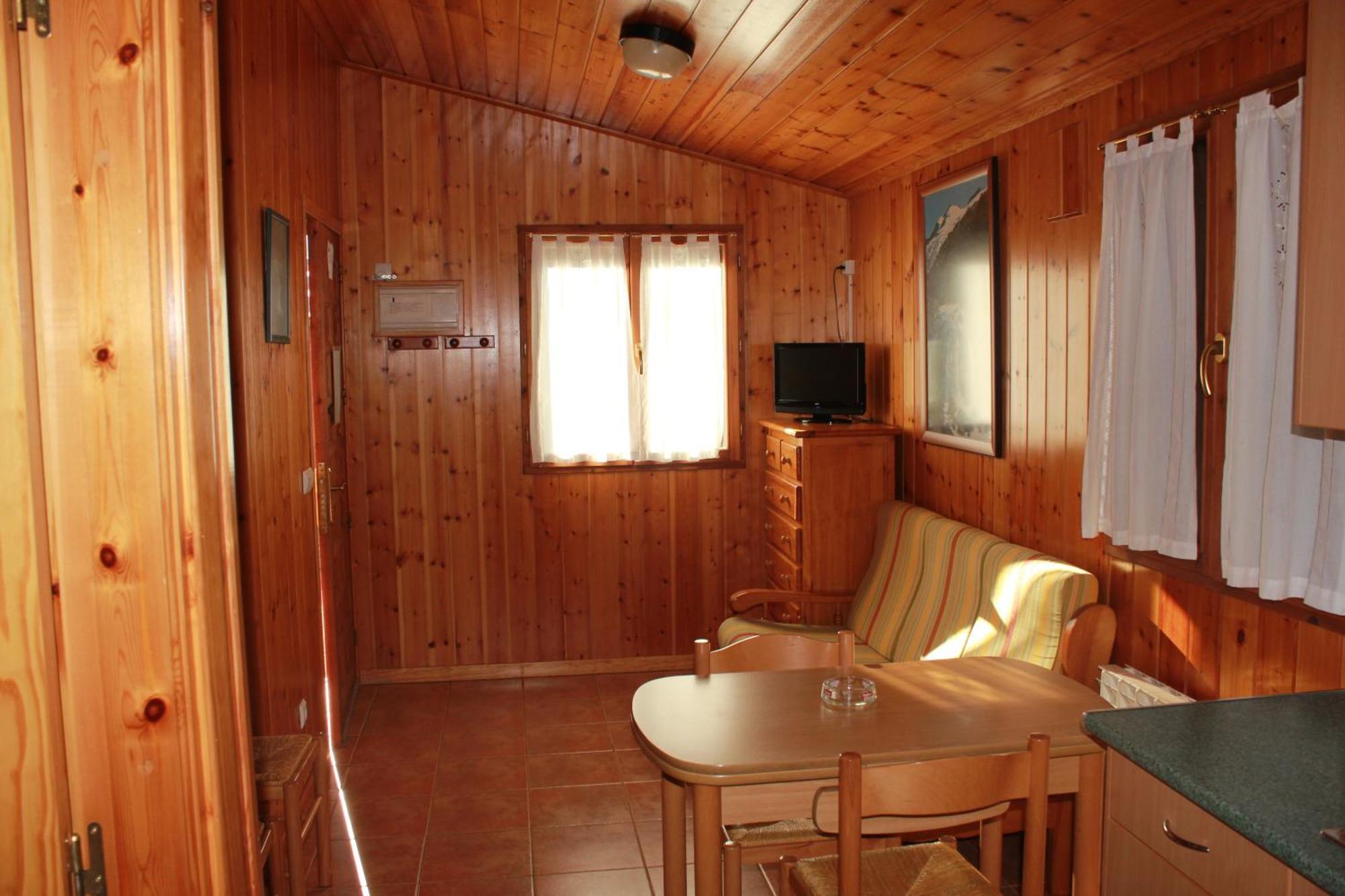Camping Valle De Tena Sabinanigo Luaran gambar