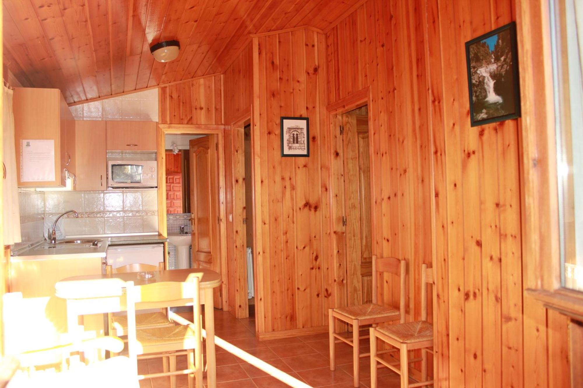 Camping Valle De Tena Sabinanigo Luaran gambar