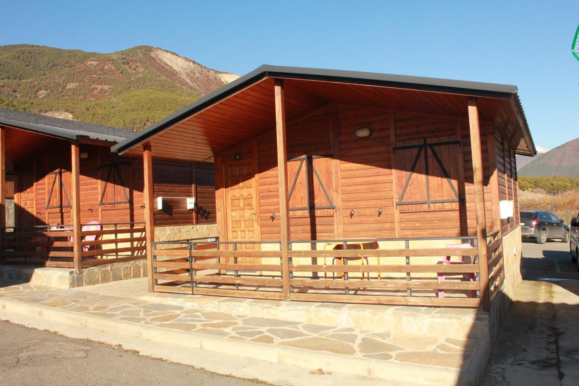Camping Valle De Tena Sabinanigo Luaran gambar