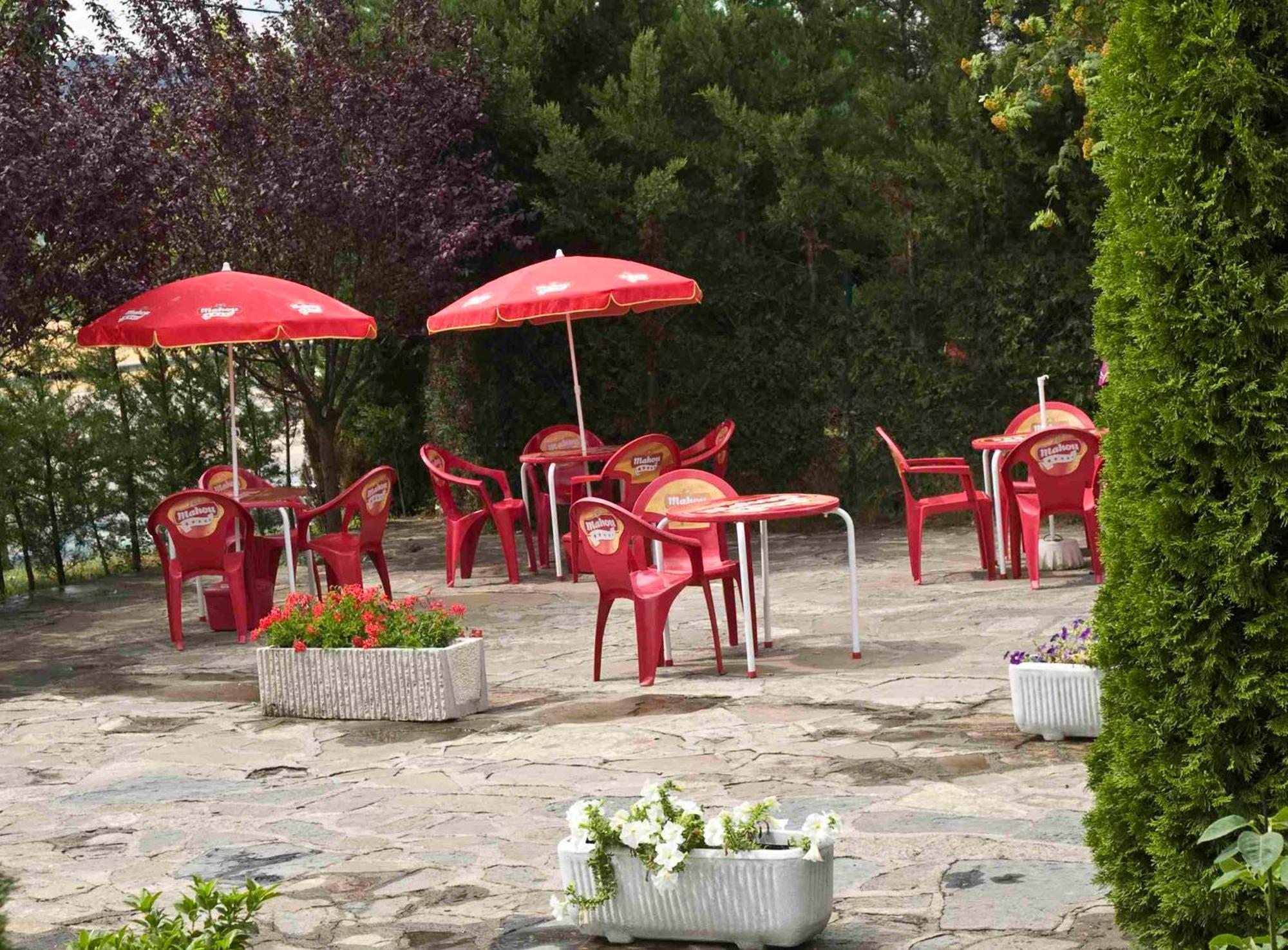 Camping Valle De Tena Sabinanigo Luaran gambar