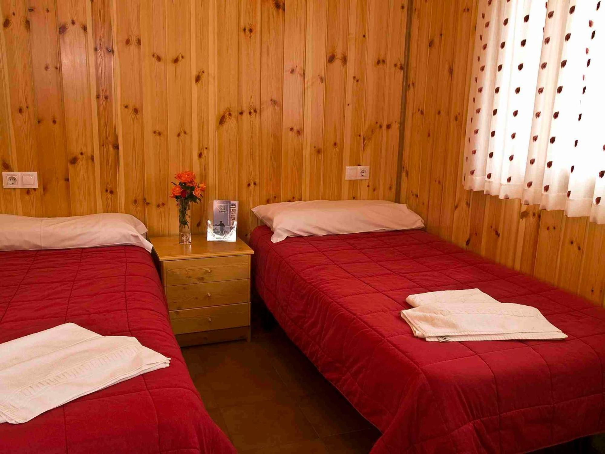 Camping Valle De Tena Sabinanigo Luaran gambar